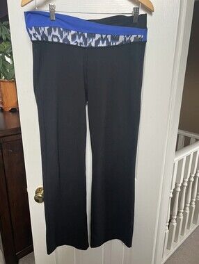 Classic Lululemon GROOVE PANTS